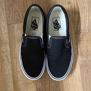 Vans classic core slip ons in black